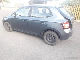 Škoda Fabia 1.0tsi najeto 117000km - 3