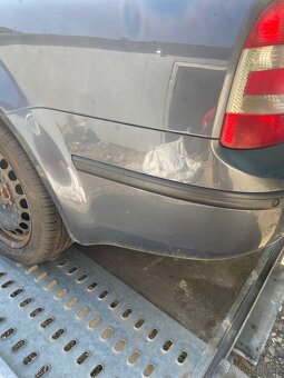 Škoda Superb 1 Zadní nárazník - 3