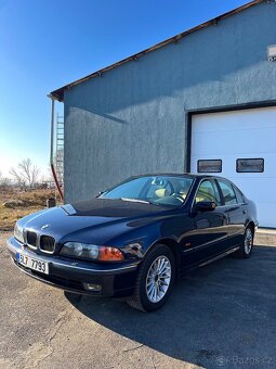 Bmw e39 523i - 3