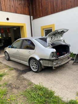 Vw Bora ARL - 3