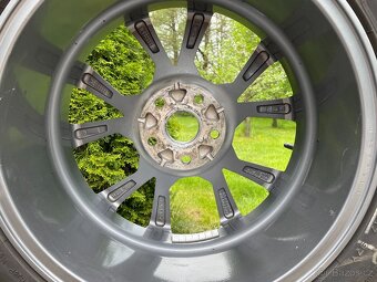 Kola VW , Škoda - 3