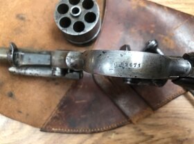 Historicky revolver Chamelot-Delvigne 1873 - 3
