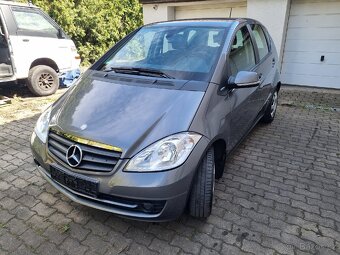 Mercedes Benz A 1,5i, naj.98tis km, serviska - 3
