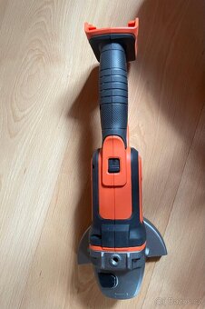 Bruska Black&Decker - 3