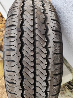 Kola 215/70 R16C - 3