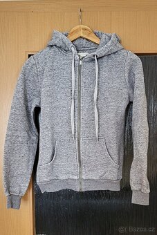 Hodí se ti tyhle všechny mikiny? - 3