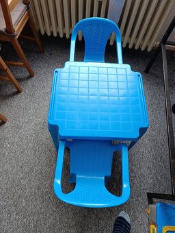 Sada modrá 2 židličky a stoleček - 3