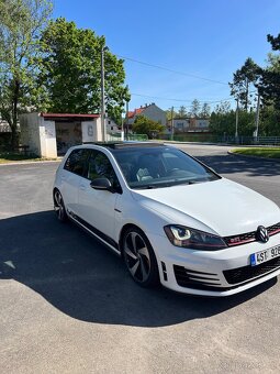 Golf 7 GTI 2.0 TSI - 3