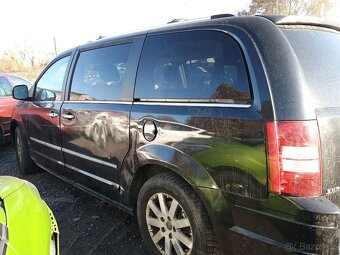 Chrysler Grand Voyager - 3