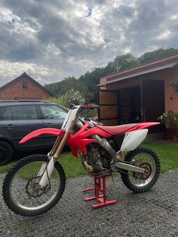 Honda crf 250 R 2005 - číst celý text - 3