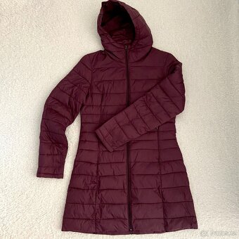 Dámský prošívaný kabát s kapucí Tchibo vel. 38 - 3