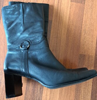 Kotníčkové boty / polokozačky Tamaris, vel. 39 - 3