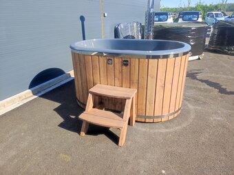 Horký sud pro dva - 3