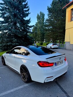 Bmw m4 f82 - 3
