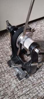 PRODÁM Sonor Panther Z5370b pedál k basovému bubnu. - 3