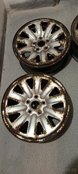 Plechové disky octavia - 3