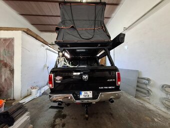 Dodge RAM 1500 5.7 HEMI Laramie - 3