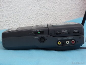 SONY Video WALKMAN GV-300E sbírková rarita - 3