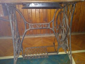 ŠICÍ STROIJ - SINGER - 3