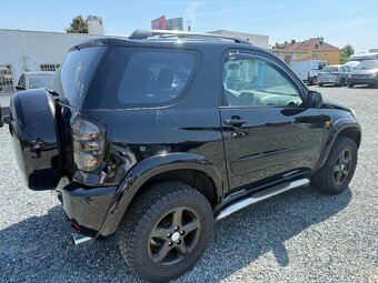 Toyota Rav4 2.0 VVT-i Speciál 4x4 3D - 3