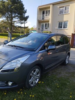 Peugeot 5008 1.6 benzin - 3