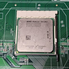 SET: Základní deska + AMD Athlon 64 X2 4200 + 1GB RAM - 3