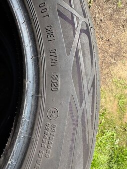 Letní Continental 205/55/17 DOT30/20 vzorek 5,7mm - 3
