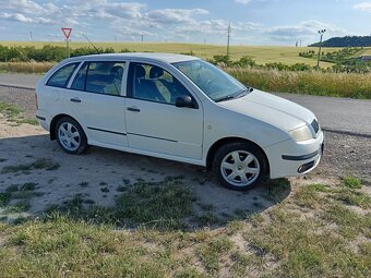Škoda fabia 1.4 16 v - 3