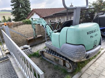 Pásový minibagr Komatsu - 3