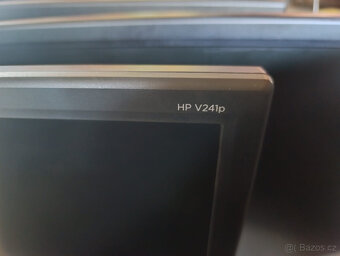 HP Monitory - 3