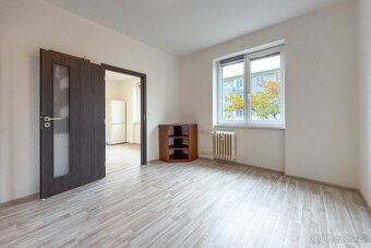 Prodej, byt, 2+1, 51 m², osobní vlastnictví, Chomutov, Čecho - 3
