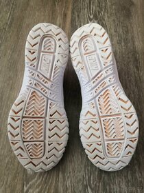 Dámská tenisová obuv Nike vel. 38,5 - 3