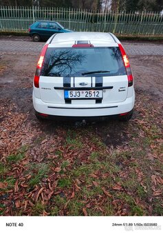 Ford fiesta 2004 - 3