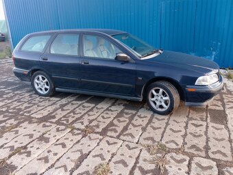 VOLVO V40 1.8 BENZÍN, DOVOZ NĚMECKO - 3