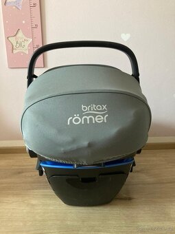 RÖMER Autosedačka Baby-Safe 2 i-Size - 3