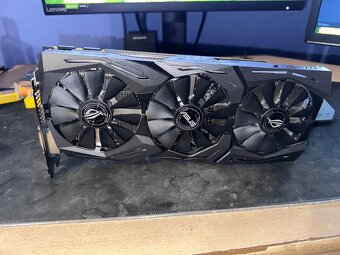 ASUS ROG STRIX GeForce GTX 1070 8GB - 3