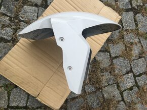 BMW S 1000RR přední blatník - 3