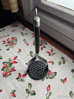 Štouchadlo - mačkadlo na brambory Tchibo - 3