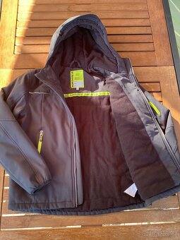 Zimní softshellová bundu vel. 164 - 3