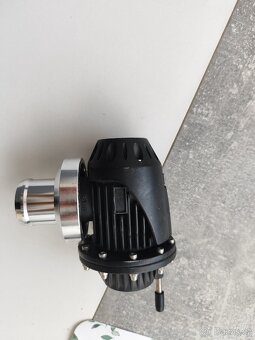 Blow off styl HKS - 3