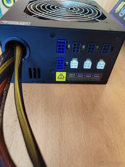 FSP Fortron Hyper M 700 ( Modulární ) - 3