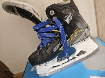 Bauer Vapor X4 JR - vel 1.5 D - Hokejové brusle - 3