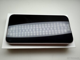 iPhone 13 256 gb, růžový, včetně bohatých doplňků - 3