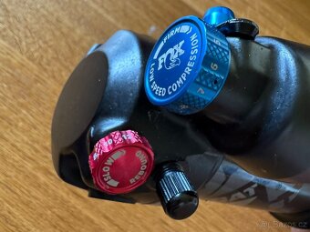 Tlumič FOX FLOAT X Performance Elite 205x65 mm Trunnion - 3