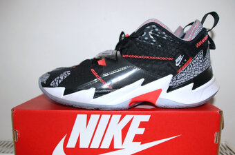 VÝPRODEJ NIKE: AIR JORDAN VEL 46 - 3