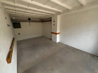 Garáž 20 m² – Chvaletice, u čerpací stanice - 3