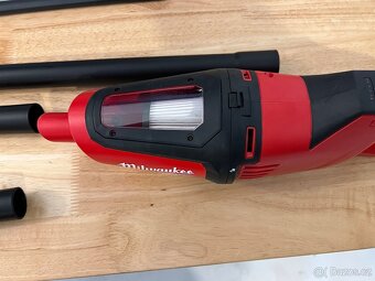 Milwaukee M12 Nový Vysavač na Prodej - 3