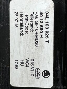 Kryt motoru Škoda Octavia III 04L103954T - 3