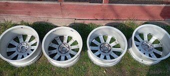 VW Touran R 18 - 3