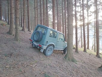Suzuki Samurai 1.9 Diesel 47 kW (4500), manual 4x4, zelená - 3